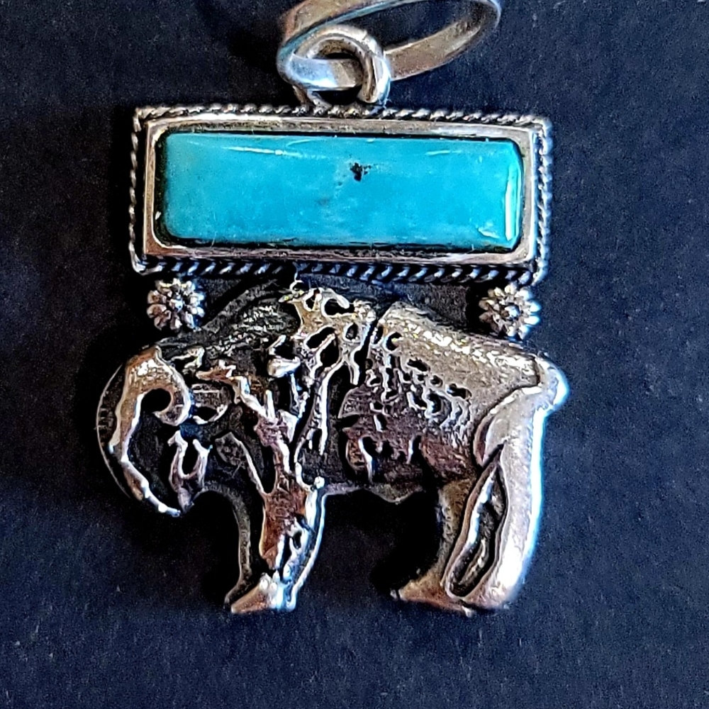 Silver Elephant Pendant with Turquoise Accent